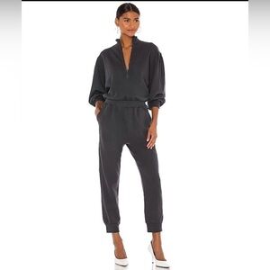 FRAME Easy Jumpsuit in the color Faded Noir. Size M